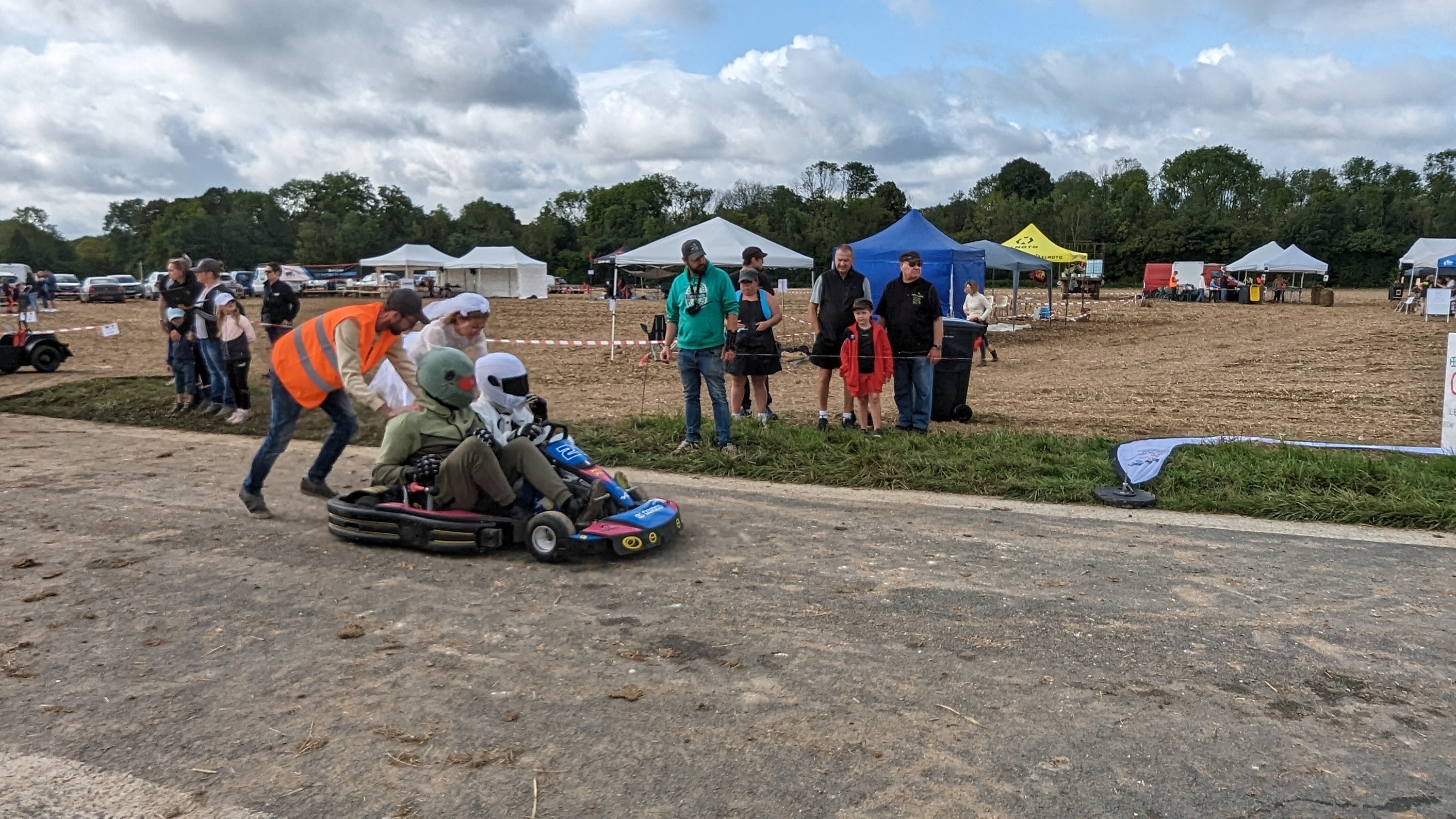 "Go Kart racing at the Ulster Tower - Thiepval in August 2023".  It has to be the perfect hilly road. Ace fun! Taken by Charles Crossan August 2023